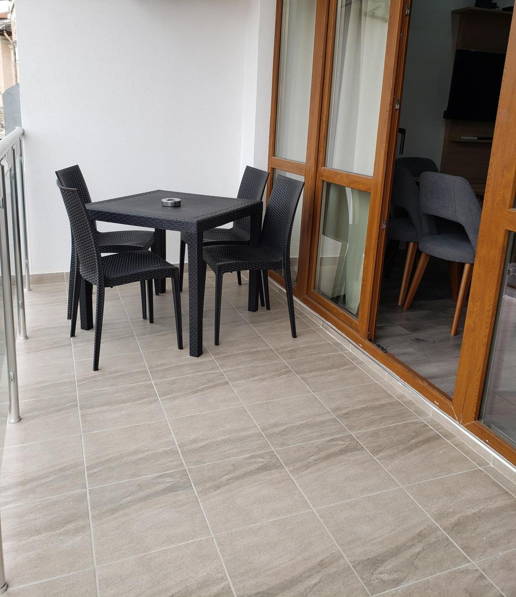 Apartment Deva Baltjik Exteriör bild